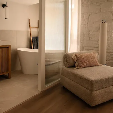 Casa Somossuenos 1 * Athens